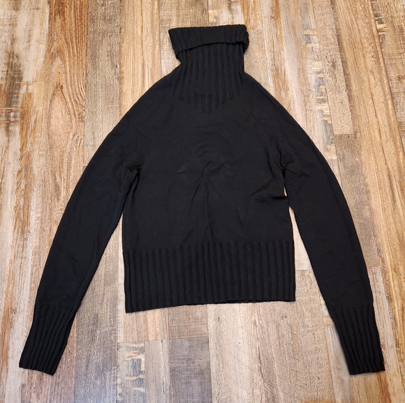 Brooks Brothers Black Fleece Turtleneck Sweater - Picture 2 of 8